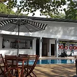 Mamutik Island Lodge