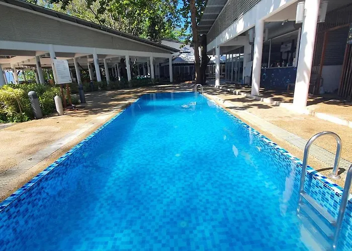 Mamutik Island Lodge